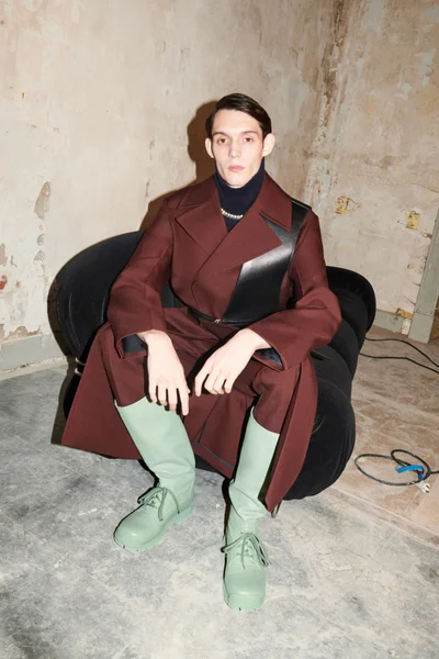 Look 5